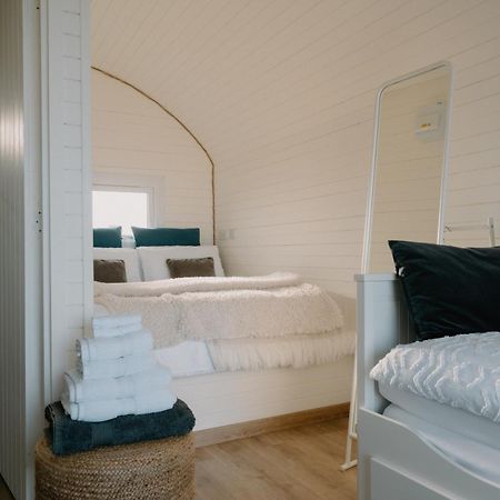 Hotel Strathy Bay Pods Extérieur photo