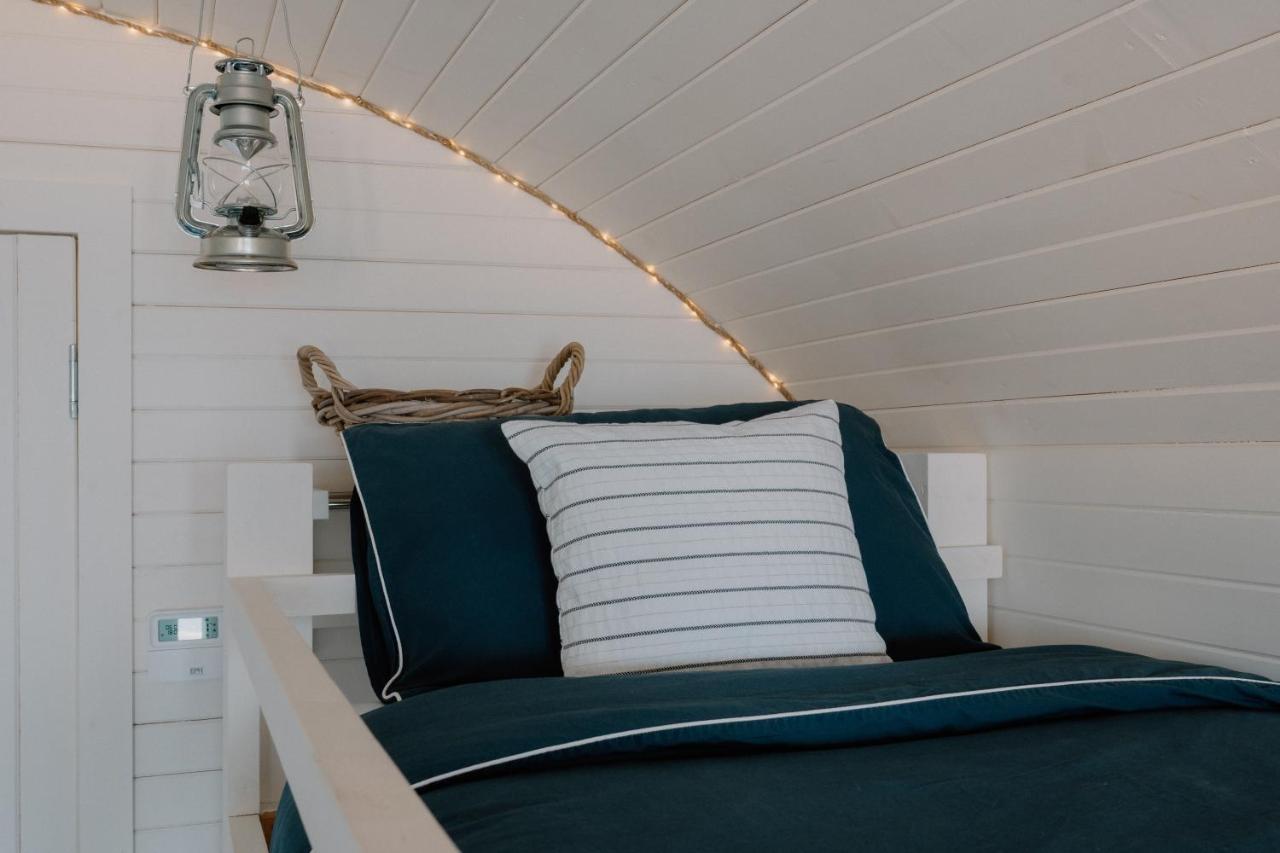 Hotel Strathy Bay Pods Extérieur photo