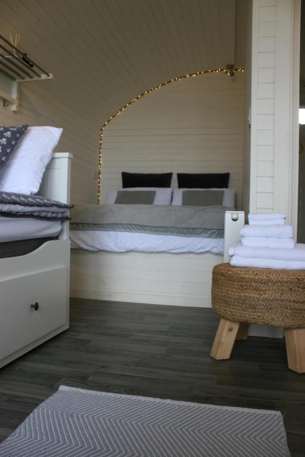 Hotel Strathy Bay Pods Extérieur photo