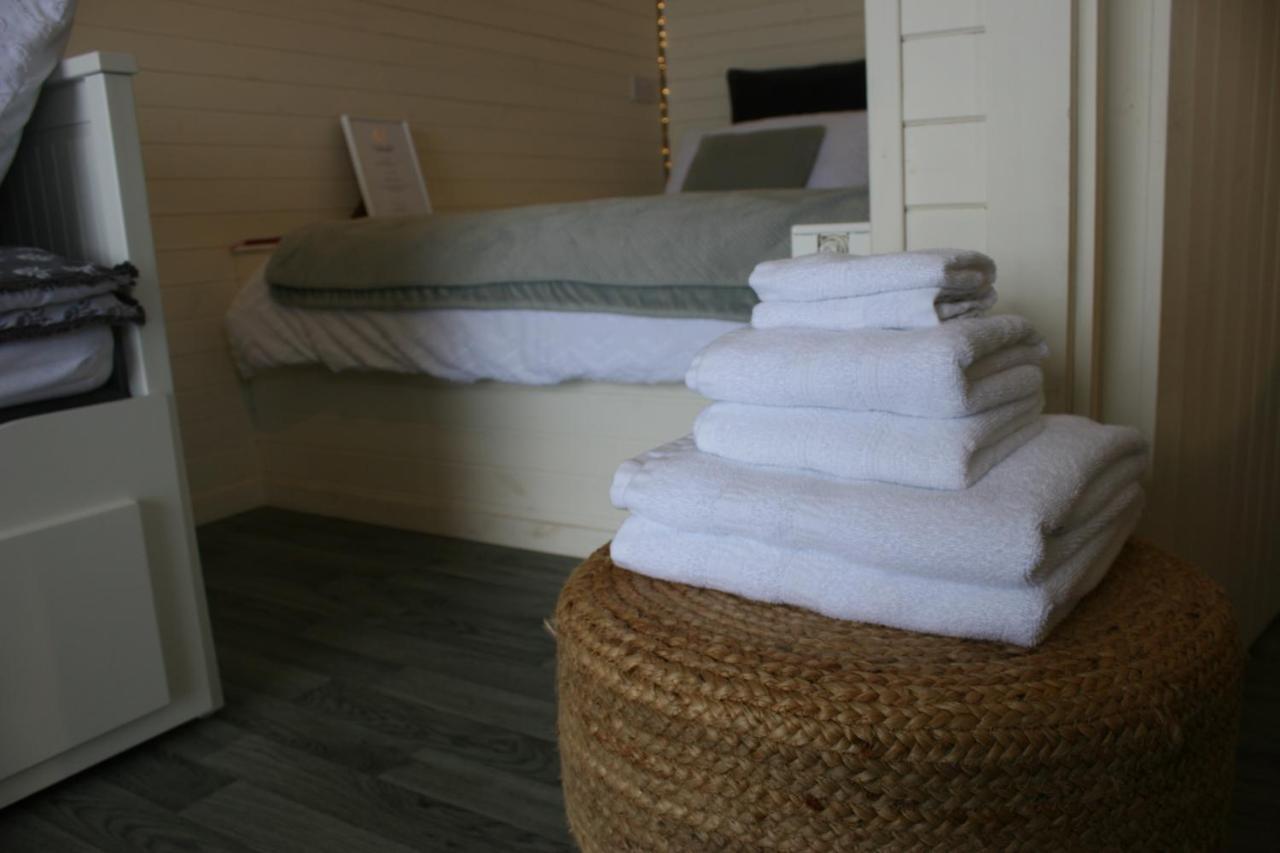 Hotel Strathy Bay Pods Extérieur photo